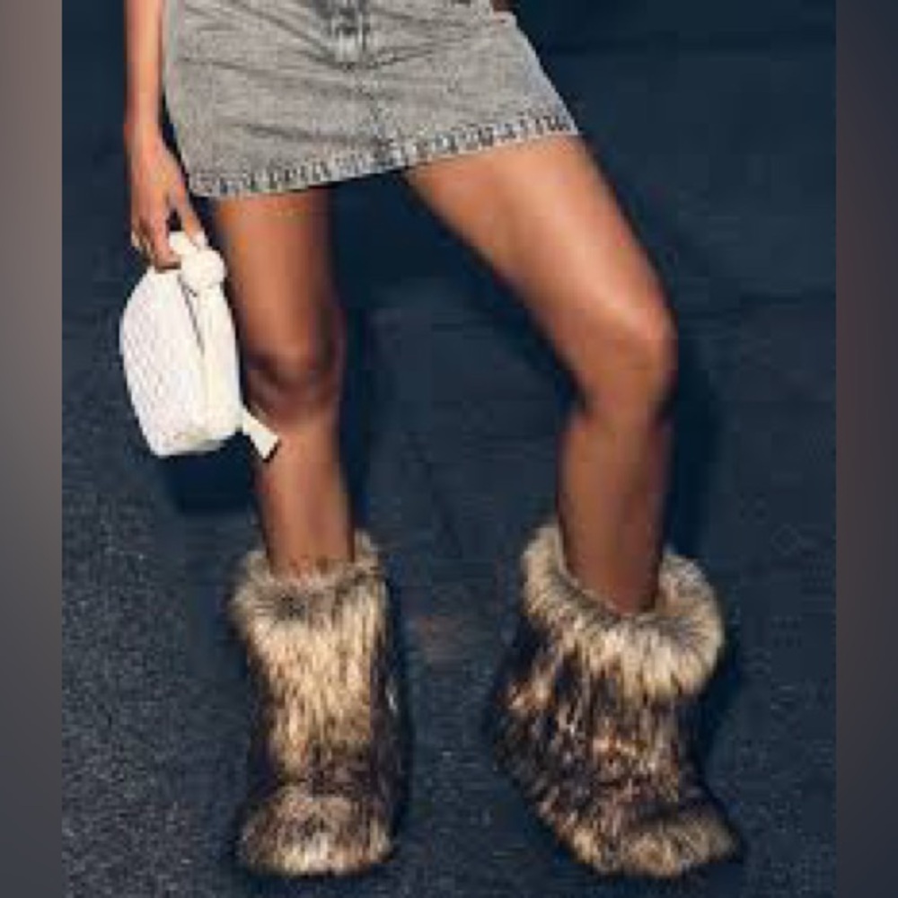 Steve Madden beastie boots